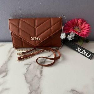 BRAND NEW.!! XOXO  Women’s Brown Wallet W/Chain £ Strap